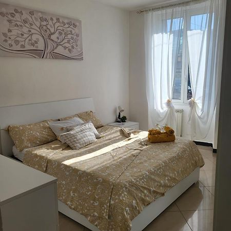 Casa Vacanze Porto Antico Apartment Genova Exterior foto